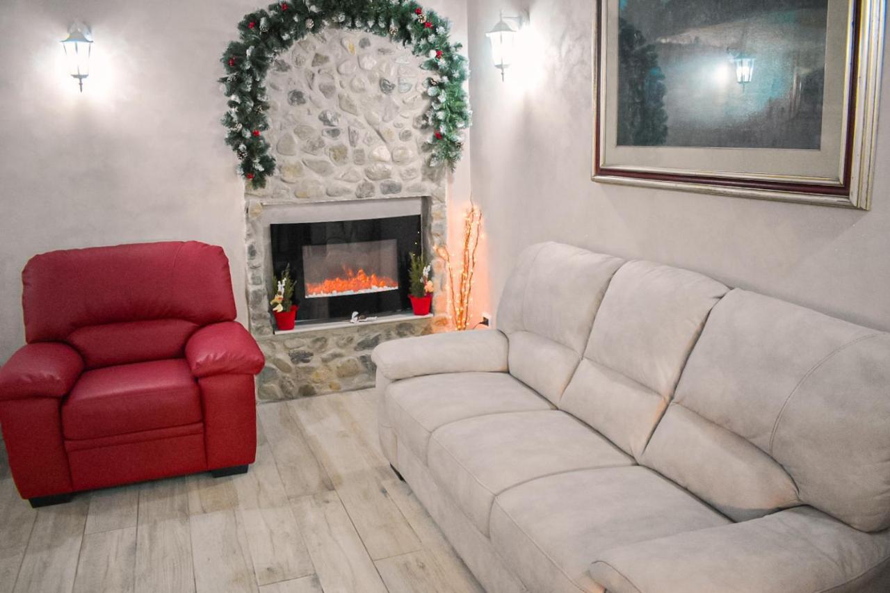 Lo Sciatore Hotel & Restaurant Camigliatello Silano Bagian luar foto