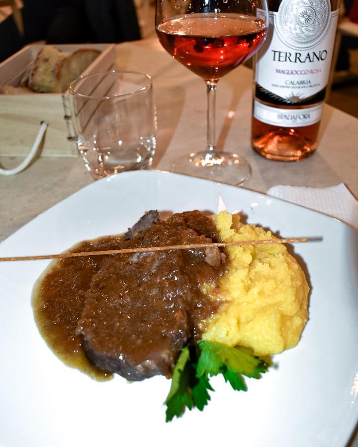 Lo Sciatore Hotel & Restaurant Camigliatello Silano Bagian luar foto