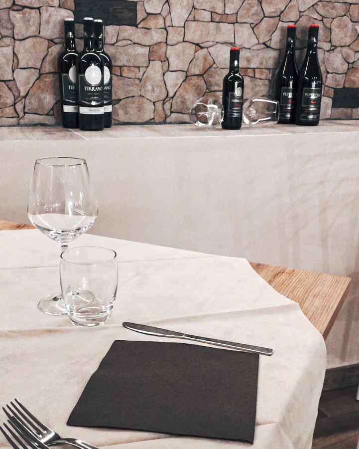 Lo Sciatore Hotel & Restaurant Camigliatello Silano Bagian luar foto
