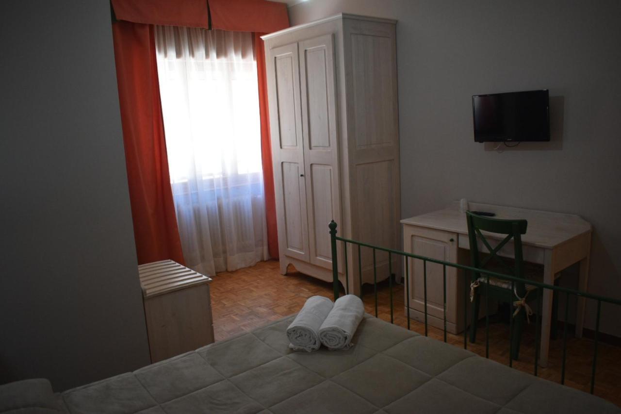 Lo Sciatore Hotel & Restaurant Camigliatello Silano Bagian luar foto